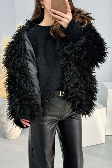 PALLTO ME GEZOF TE DREDHUR DHE JAKE TE LARTE PER FEMRA NE NGJYRE TE ZEZE - 4