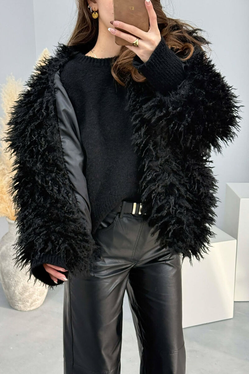 PALLTO ME GEZOF TE DREDHUR DHE JAKE TE LARTE PER FEMRA NE NGJYRE TE ZEZE - 4