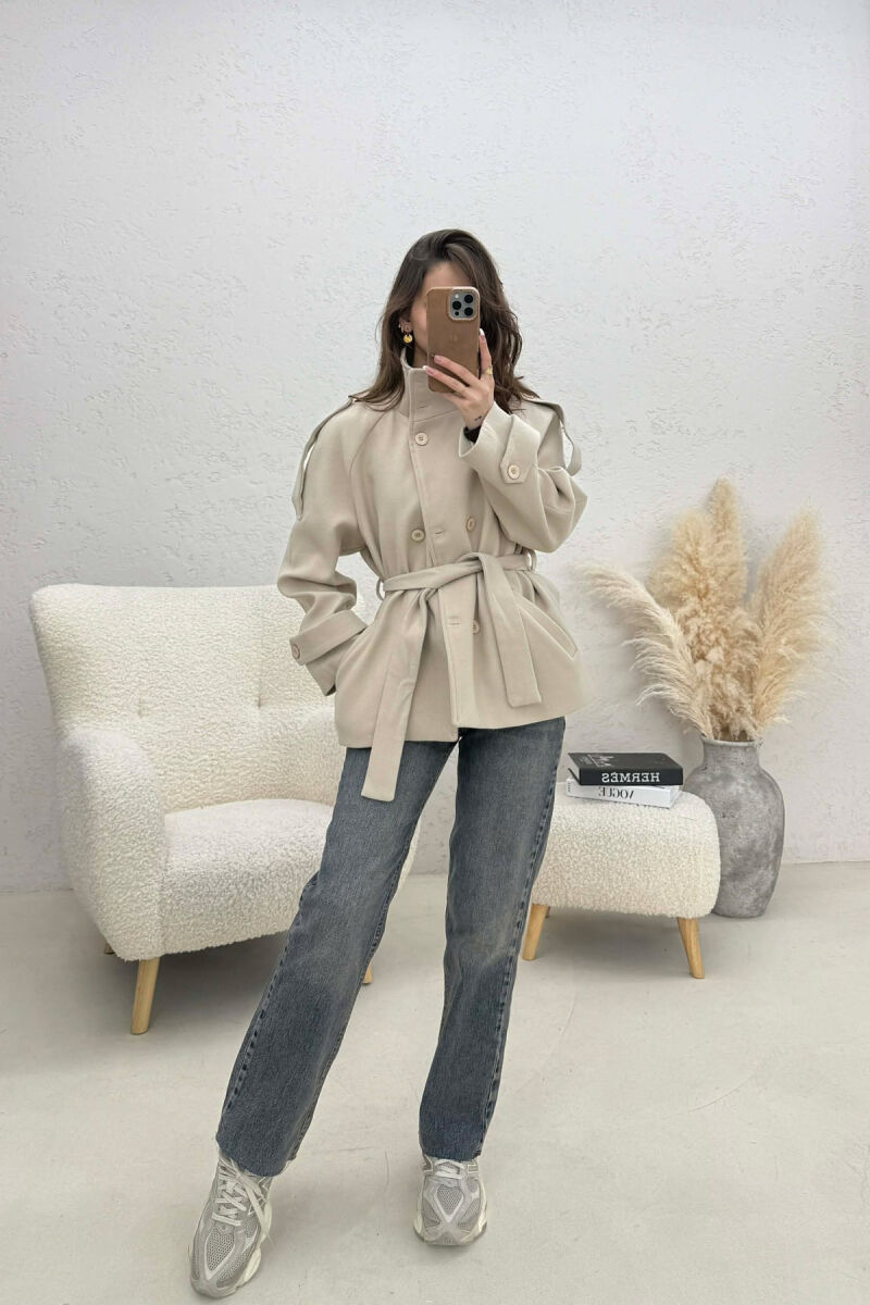 PALLTO ME KOPSA PER FEMRA NE NGJYRE BEZHE - 2