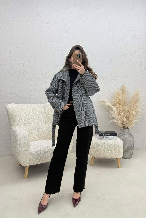 PALLTO ME KOPSA PER FEMRA NE NGJYRE GRI ME TE BARDHE - 4