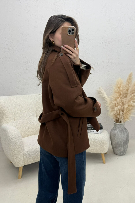 PALLTO ME KOPSA PER FEMRA NE NGJYRE KAFE - 2