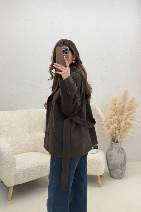 PALLTO ME KOPSA PER FEMRA NE NGJYRE KAFE TE ERRET - 4