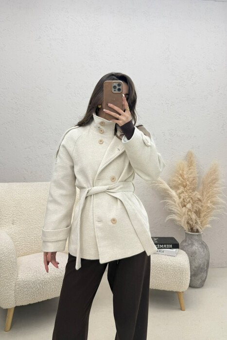 PALLTO ME KOPSA PER FEMRA NE NGJYRE KREM - 1