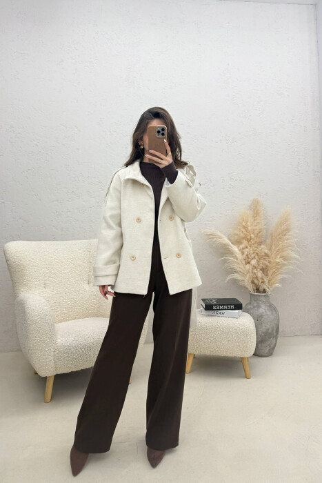 PALLTO ME KOPSA PER FEMRA NE NGJYRE KREM - 3