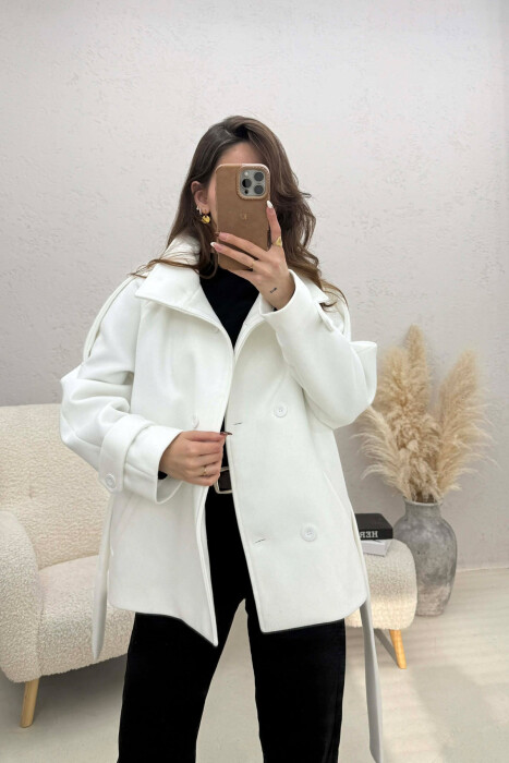 PALLTO ME KOPSA PER FEMRA NE NGJYRE TE BARDHE - 4