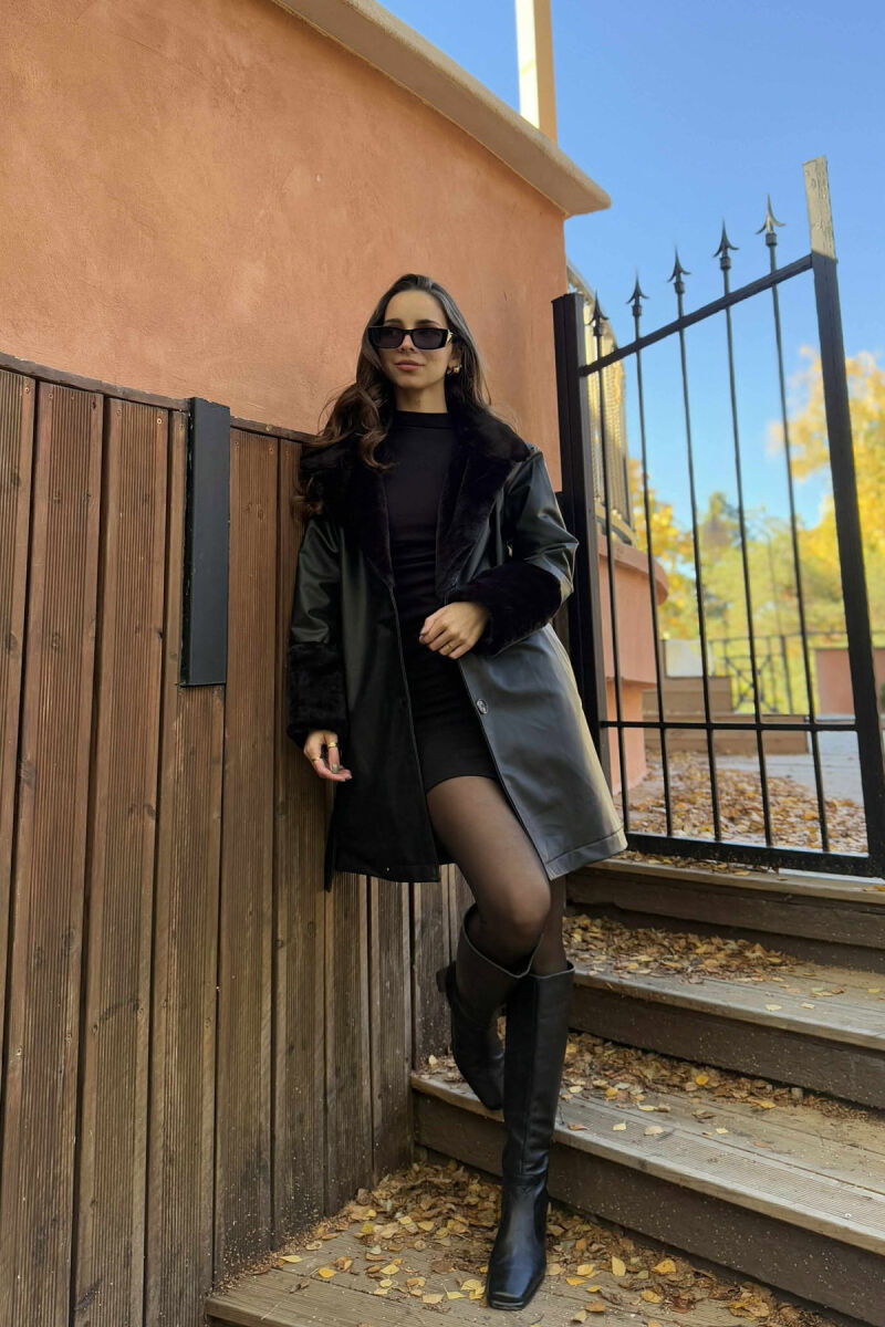 PALLTO LËKURE NJË NGJYRËSHE ME DETAJIN E LIDHSEVE PËR FEMRA NË NGJYRË TË ZEZË - 1