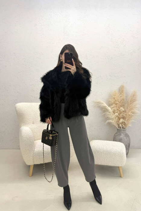 PALLTO NJE NGJYRESHE ME GEZOF PER FEMRA NE NGJYRE TE ZEZE - 4