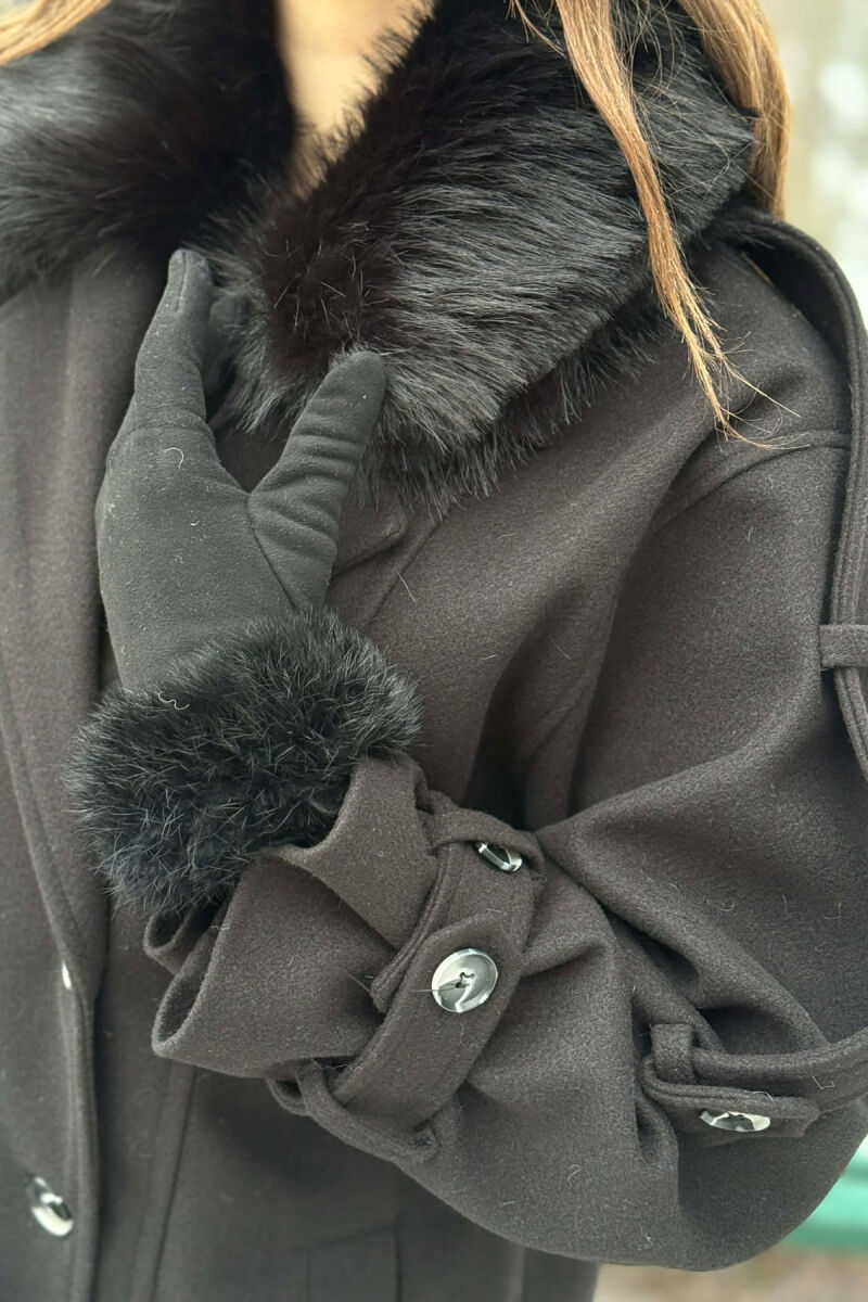 PALLTO NJE NGJYRESHE ME JAKE GEZOFI PER FEMRA NE NGJYRE TE ZEZE - 4