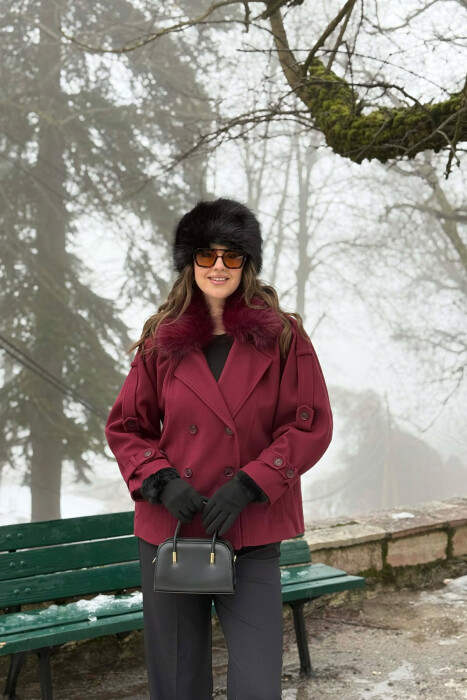 PALLTO NJE NGJYRESHE ME JAKE GEZOFI PER FEMRA NE NGJYRE VISHNJE - 4