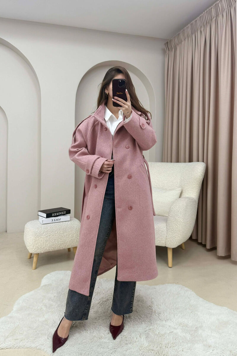 PALLTO NJE NGJYRESHE ME JAKE TE GJATE DHE BUTONA PER FEMRA NE NGJYRE UTHULL - 4