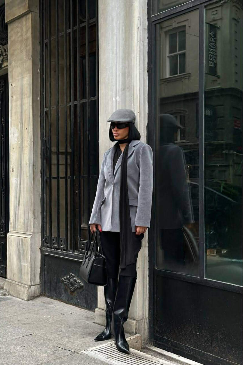 PALLTO NJE NGJYRESHE PER FEMRA NE NGJYRE GRI - 1