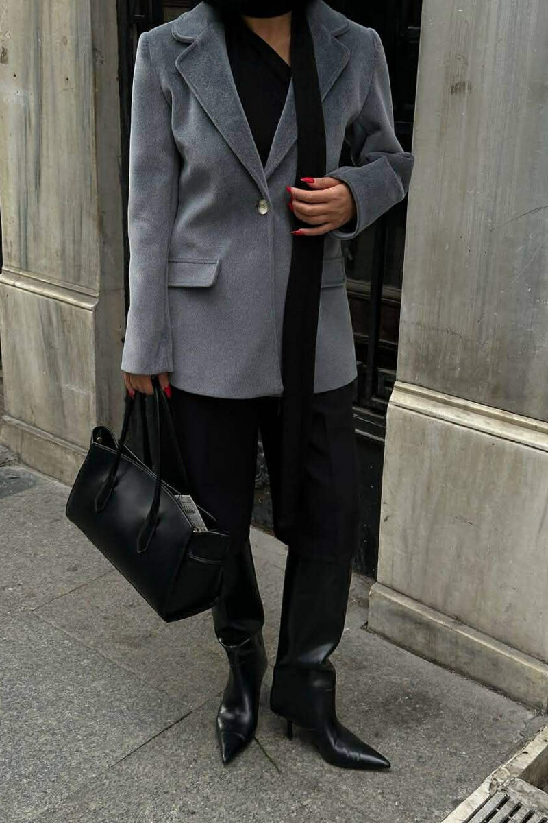 PALLTO NJE NGJYRESHE PER FEMRA NE NGJYRE GRI - 4