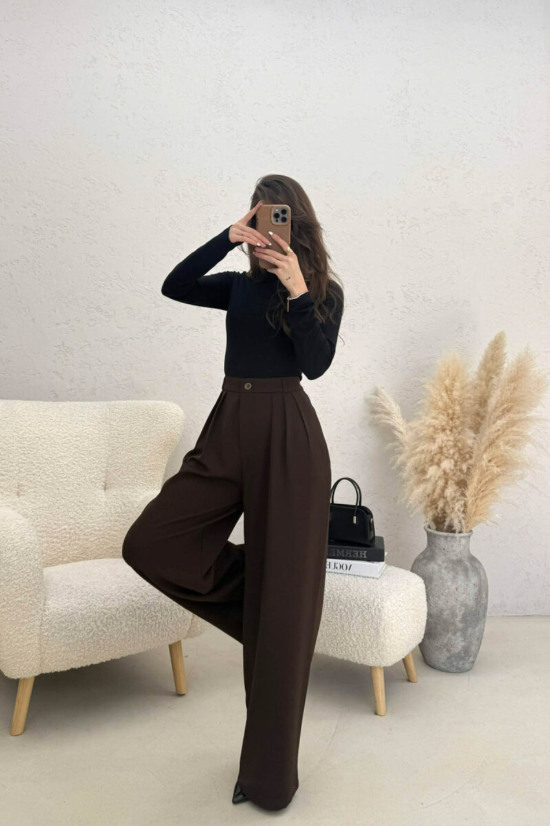 PANTALLONA TE GJERA NJE NGJYRESHE PER FEMRA NË NGJYRE KAFE - 4