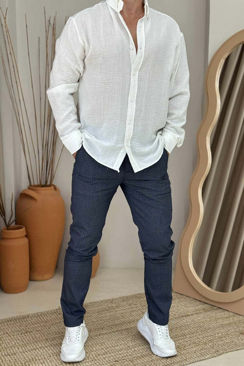 PANTALLONA KLASIKE ME KUADRATA PËR MESHKUJ NË NGJYRËN BLU E ZBARDHUR - 1