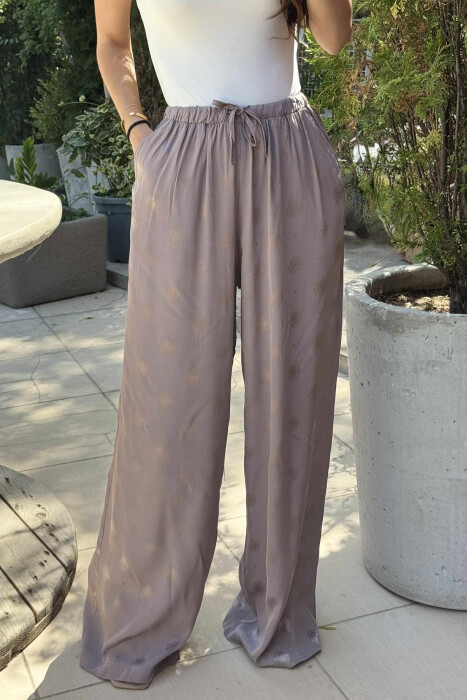 PANTALLONA ME DIZANJ ELASTIKE NË BELI DHE ME LIDHËSE PËR FEMRA NË NGJYRËN KAFE TË ZBARDHUR - 3