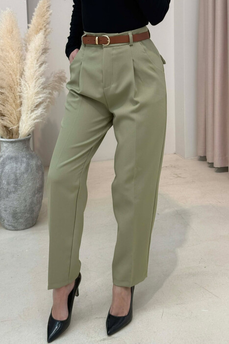 PANTALLONA NJE NGJYRESHE ME DETAJIN E RRIPIT PER FEMRA NE NGJYRE MENTE - 4