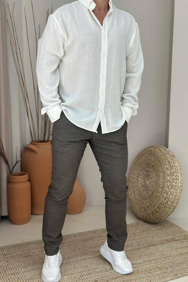 PANTALLONA NJË NGJYRËSHE ME DIZAJN TË THJESHTË PËR MESHKUJ NË NGJYRËN KAFE E ZBARDHUR - 1