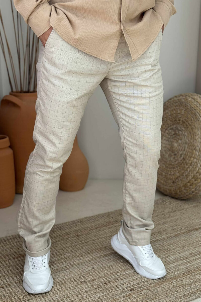 PANTALLONA NJË NGJYRËSHE ME KUADRATA PËR MESHKUJ NË NGJYRËN KREM - 5