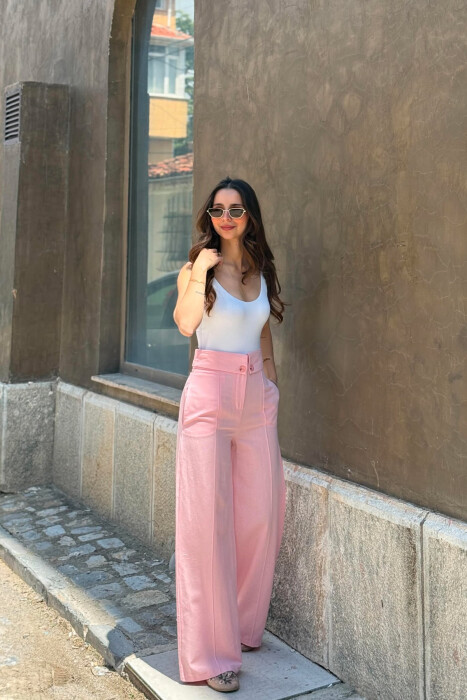 PANTALLONA NJË NGJYRËSHE PËR FEMRA NË NGJYRËN ROZE - 2