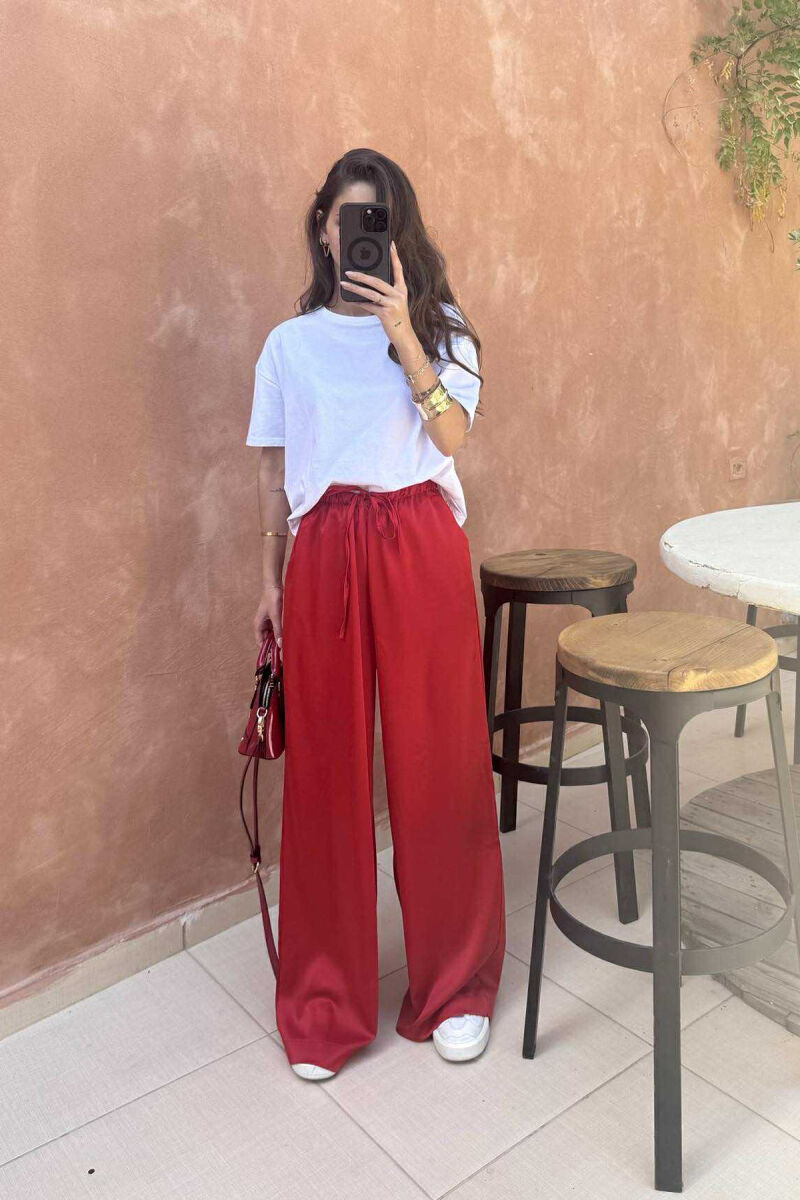 PANTALLONA SATEN ELASTIKE NË BELI DHE ME LIDHËSE PËR FEMRA NË NGJYRËN KUQE - 1