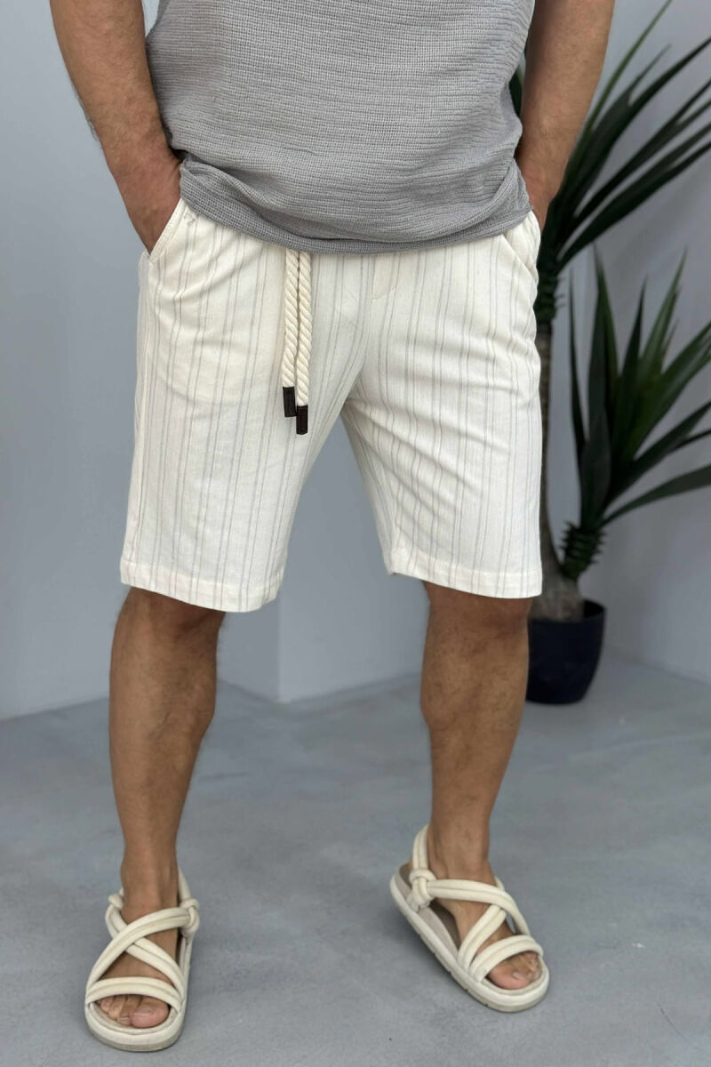 PANTALLONA TË SHKURTRA ME VIJA DHE LIDHËSE PËR MESHKUJ NË NGJYRËN KREM - 3