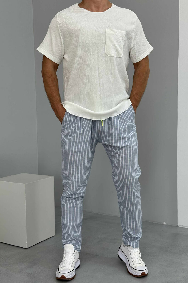 PANTALLONA TË THJESHTA ME VIJA PËR MESHKUJ NË NGJYRËN BLU E ZBARDHUR - 1