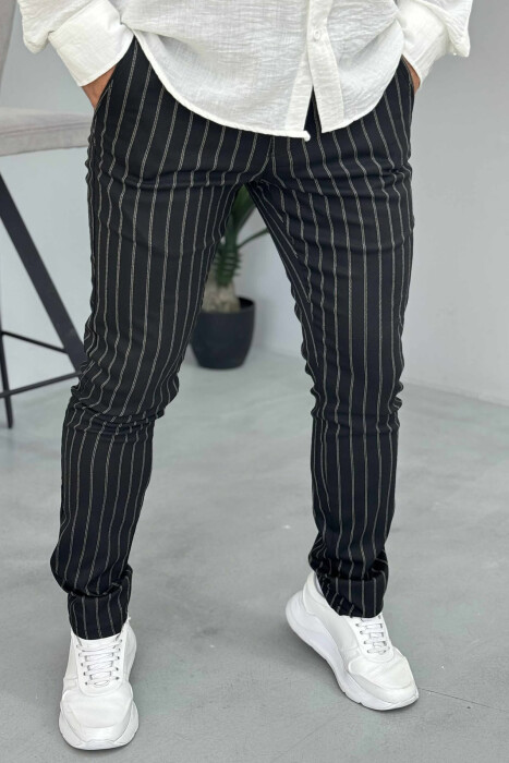 PANTALLONA TË THJESHTA ME VIJA PËR MESHKUJ NË NGJYRËN E ZEZË - 3