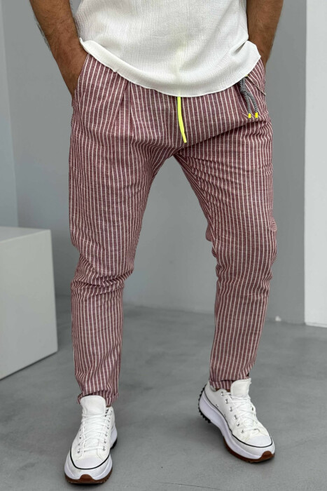 PANTALLONA TË THJESHTA ME VIJA PËR MESHKUJ NË NGJYRËN PUDËR - 1