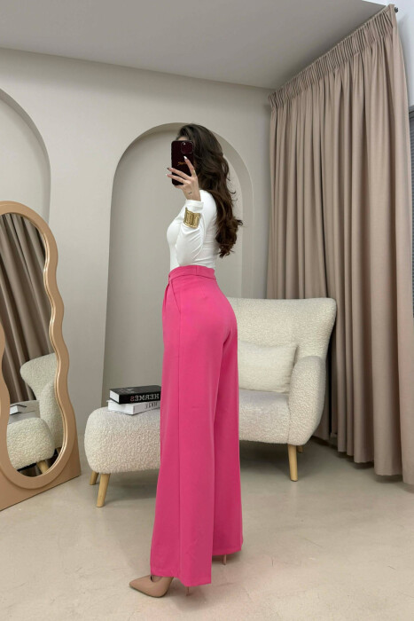 PANTALLONA TE THJESHTA NJE NGJYRESHE PER FEMRA NE NGJYRE CIKLAMI - 4