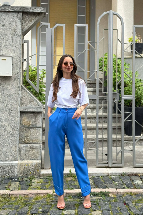 PANTALLONA TË THJESHTA NJË NGJYRËSHE PËR FEMRA NË NGJYRËN BLU - 1