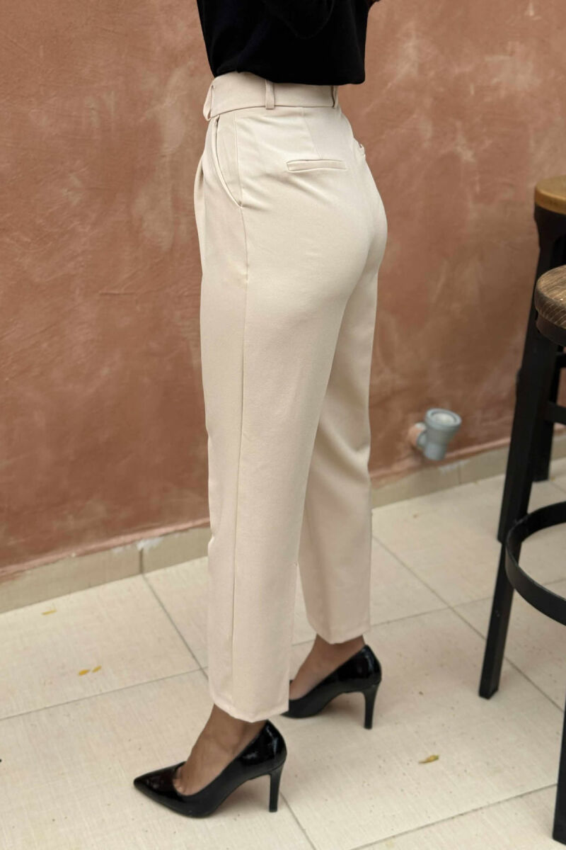 PANTALLONA TË THJESHTA NJË NGJYRËSHE PËR FEMRA NË NGJYRËN KREM - 3