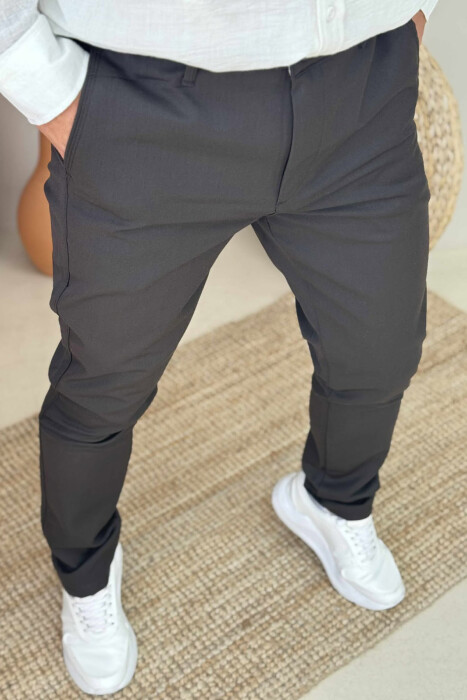 PANTALLONA NJË NGJYRËSHE TË THJESHTA PËR MESHKUJ NË NGJYRËN KAFE E ERRËT - 5