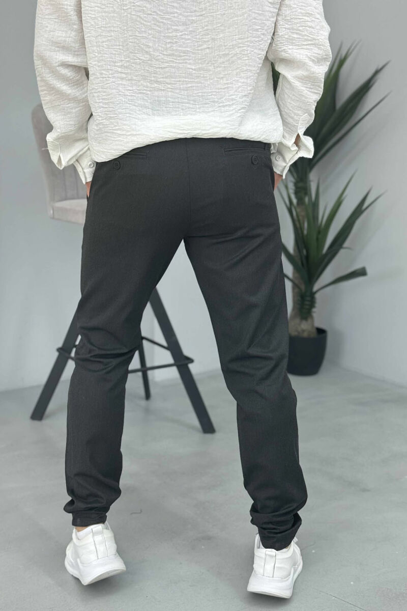 PANTALLONA NJË NGJYRËSHE TË THJESHTA PËR MESHKUJ NË NGJYRËN GRI E ERRËT - 4