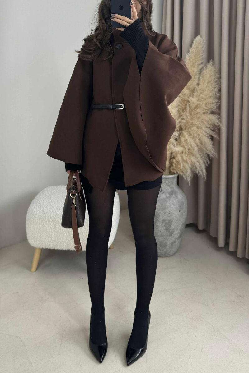 PELERINË NJË NGJYRËSHE ME DETAJIN E RRIPIT PËR FEMRA NË NGJYRË KAFE - 5