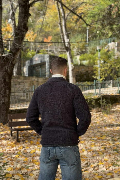 PELLUSH NJË NGJYRËSH ME ZINXHIR PËR MESHKUJ NË NGJYRË GRI TË ERRËT - 4