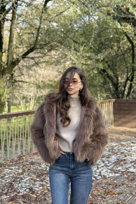 PELLUSH NJË NGJYRËSH PËR FEMRA NË NGJYRË KAFE - 4