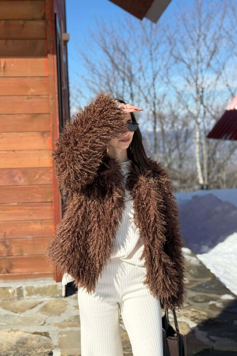 PELLUSH NJE NGJYRESH PER FEMRA NE NGJYRE KAFE - 7