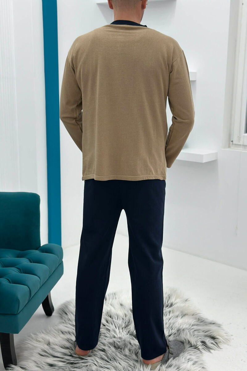 PIZHAME BLUZE ME JAKE ME BUTONA + TUTA PER MESHKUJ NE NGJYRE BEZHE - 3