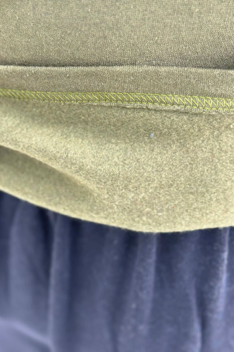 PIZHAME BLUZE ME LOGO TË THJESHTE+TUTA PER MESHKUJ NE NGJYRE BLU ME JESHILE - 5