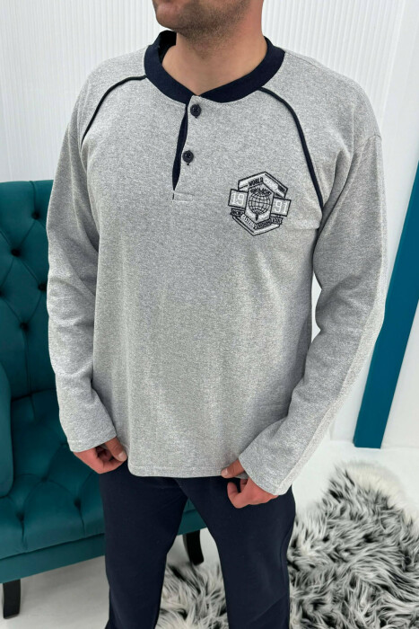 PIZHAME BLUZE ME LOGO TË THJESHTE+TUTA PER MESHKUJ NE NGJYRE GRI TE ZBARDHUR - 3