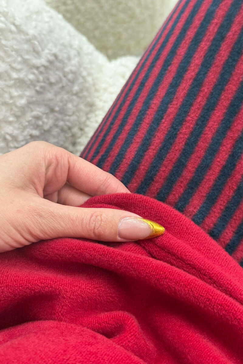 PIZHAME ME SHKRIME PËR FEMRA NË NGJYRËN E KUQE - 9