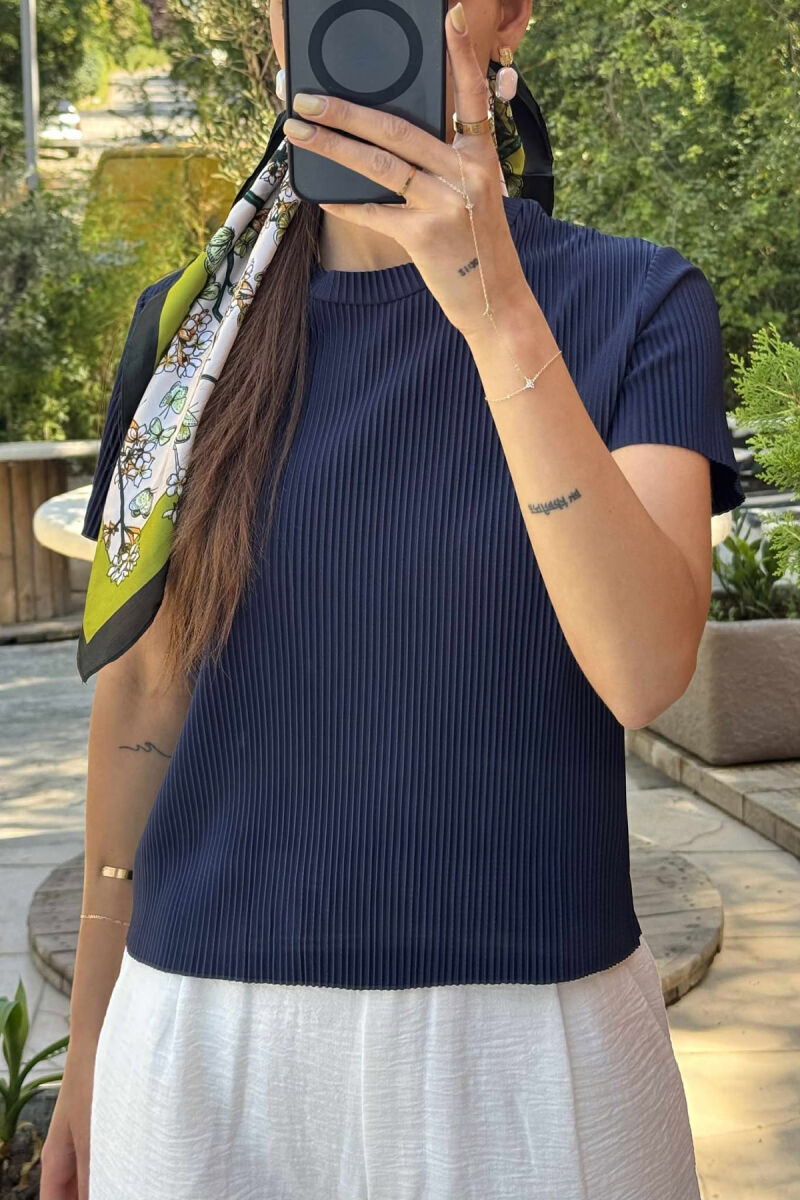 PLEATED DESIGN ONE COLOR ROUND NECK WOMEN T-SHIRT BLUE/BLU - 3