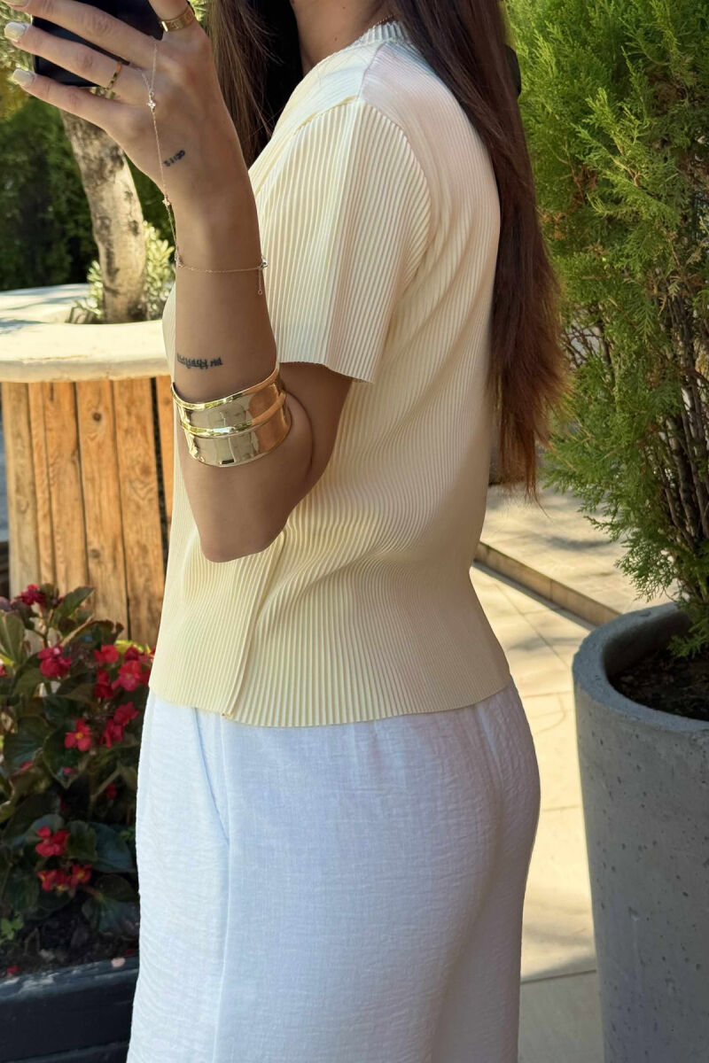 PLEATED DESIGN ONE COLOR ROUND NECK WOMEN T-SHIRT YELLOW/E VERDHE - 3