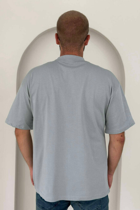 POCKET DETAIL ONE COLOR MEN T-SHIRT GREY/GRI - 4