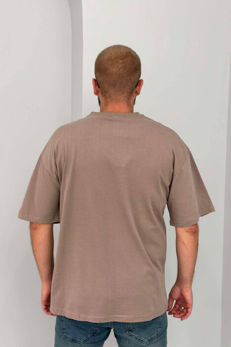 POCKET DETAIL ONE COLOR MEN T-SHIRT LIGHT BROWN/KAZB - 2