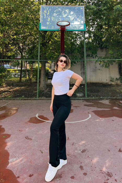 POCKETS DETAIL WIDE LEG WOMEN LEGGINGS IN BLACK COLOR 