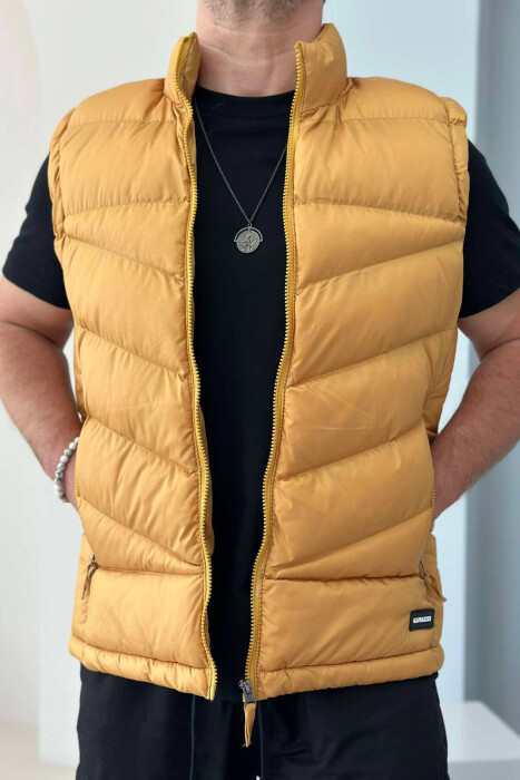 POCKET SIMPLE MEN VEST IN MUSTARD COLOR 