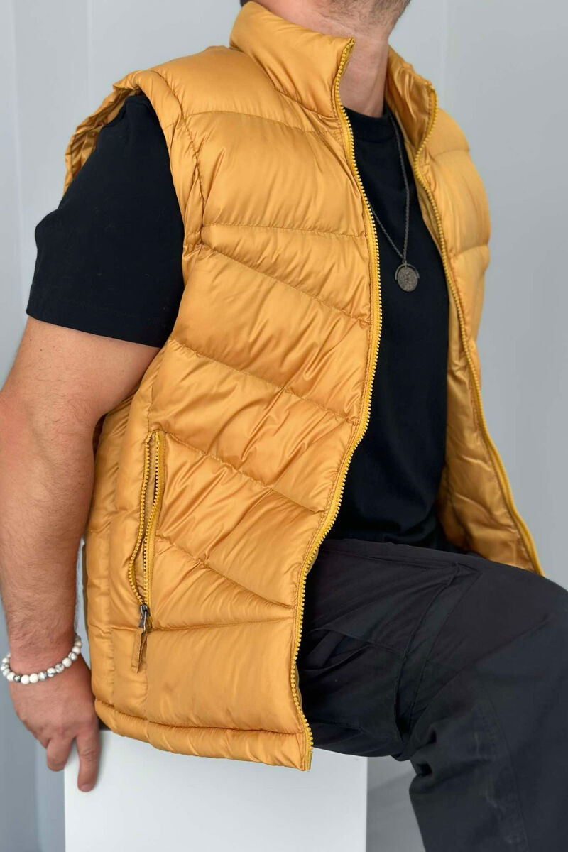 POCKET ONE COLOR MEN VEST MUSTARD/MUSTARDE - 4