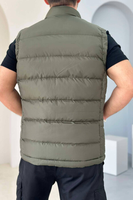 POCKET SIMPLE MEN VEST IN DARK GREEN COLOR - 3