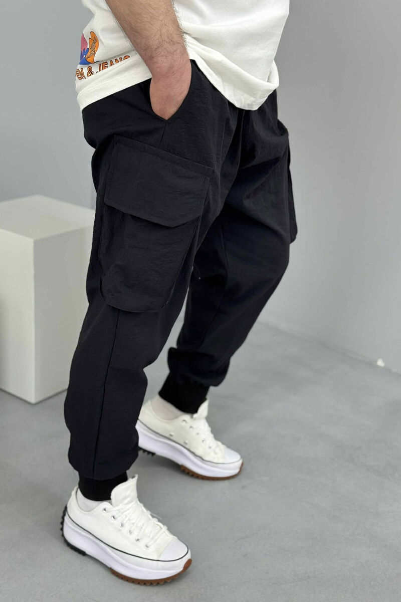 POCKETS DETAIL PARACHUTE MEN PANTS BLACK/ E ZEZE - 4